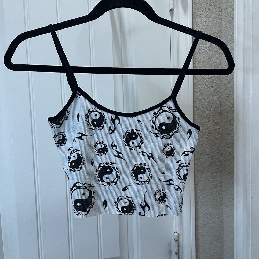 Horoscopez Ying Yang Black White Ribbed Crop Tank Top Strappy Womens Size S